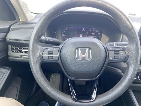 Used 2024 Honda Accord EX image 32