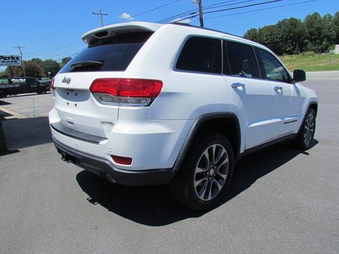 Used 2018 Jeep Grand Cherokee Limited RWD image 7