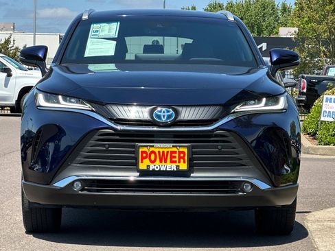 Used 2023 Toyota Venza AWD/4WD image 9