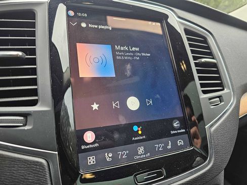 Used 2023 Volvo XC90 B6 Core w/ Protection Package Premier image 31