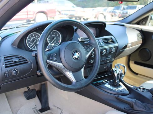 Used 2009 BMW 650i Convertible image 23