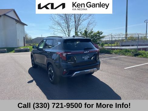 Certified 2025 Kia Seltos EX w/ EX Sunroof Package AWD/4WD image 8