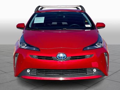 Certified 2022 Toyota Prius LE image 3