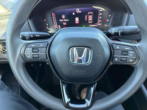 Used 2025 Honda Accord SE image 26