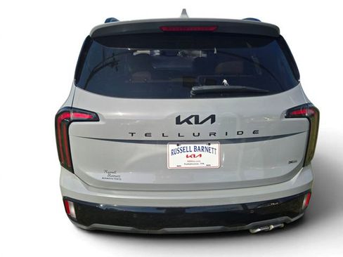 Used 2025 Kia Telluride AWD image 22