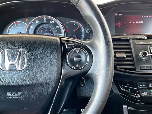 Used 2016 Honda Accord Sport image 11