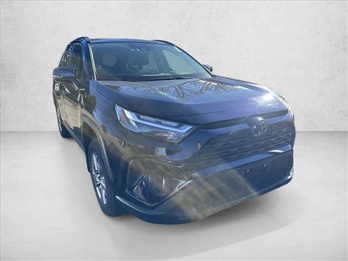 Used 2023 Toyota RAV4 XLE image 16