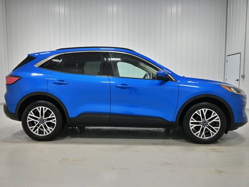 Used 2020 Ford Escape SEL AWD/4WD image 37