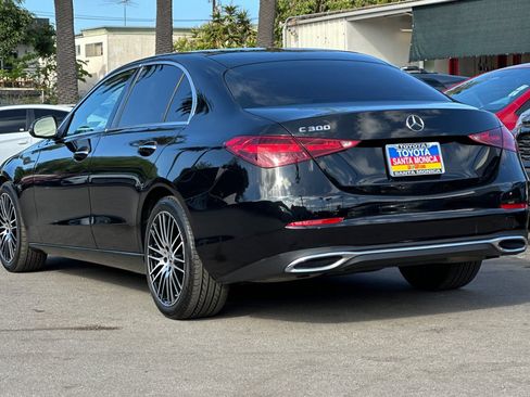 Used 2023 Mercedes-Benz C 300 Sedan image 6