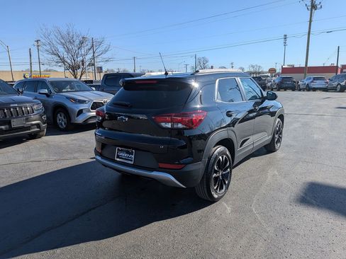 Used 2023 Chevrolet TrailBlazer LT w/ Convenience Package image 9