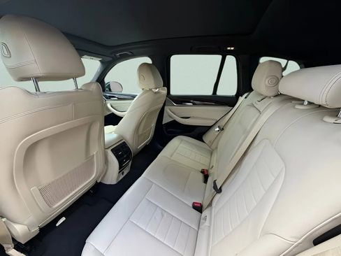 Used 2019 BMW X3 xDrive30i w/ Driving Assistance Package image 18