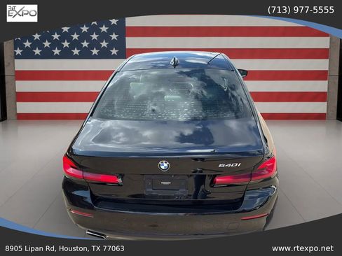 Used 2021 BMW 540i w/ Convenience Package image 9