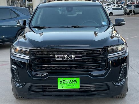 Used 2023 GMC Acadia SLE w/ Driver Convenience Package image 5