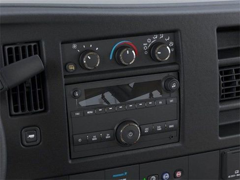 New 2025 GMC Savana 2500 w/ Driver Convenience Package RWD image 20