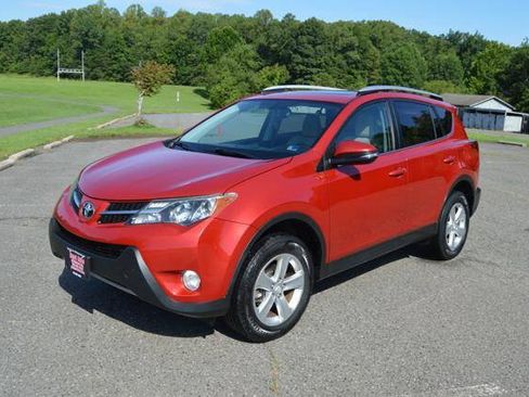 Used 2014 Toyota RAV4 XLE AWD/4WD image 56