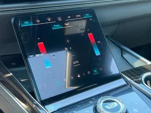 New 2025 Cadillac Escalade Premium Luxury image 47