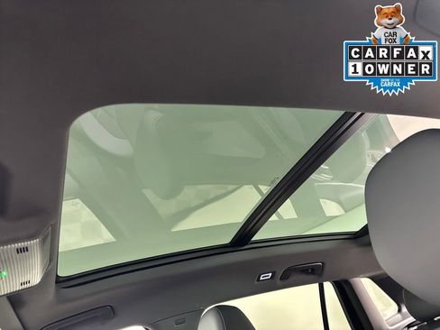 Used 2025 Volkswagen Tiguan SE R-Line AWD/4WD image 22