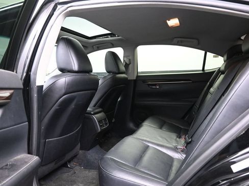 Used 2013 Lexus ES 350 w/ Luxury Pkg FWD image 24