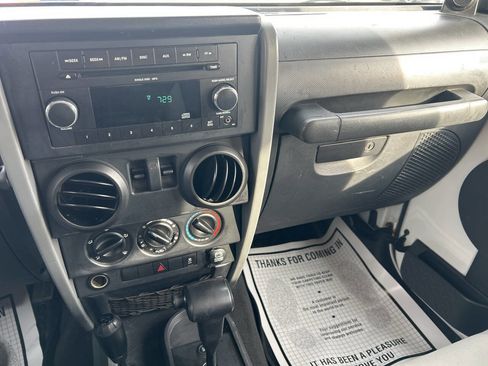 Used 2010 Jeep Wrangler Sport image 19