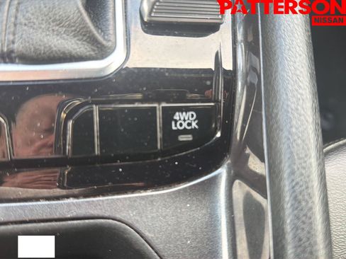 Used 2024 Jeep Compass Latitude AWD/4WD image 15