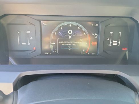 Used 2025 Toyota Tacoma SR image 25