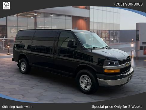 Used 2019 Chevrolet Express 2500 w/ Driver Convenience Package RWD image 1