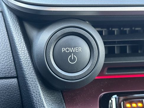 Used 2024 Toyota Prius Prime Premium image 33