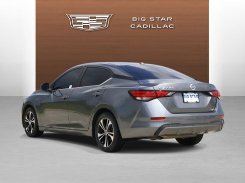 Used 2022 Nissan Sentra SV FWD image 3