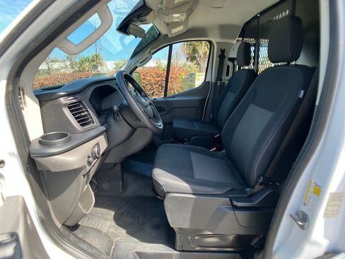 Certified 2024 Ford Transit 250 Low Roof w/ Exterior Upgrade Package image 27