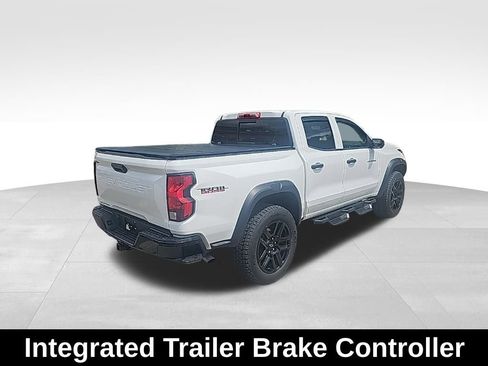 Used 2024 Chevrolet Colorado Trail Boss w/ Advanced Trailering Package image 10