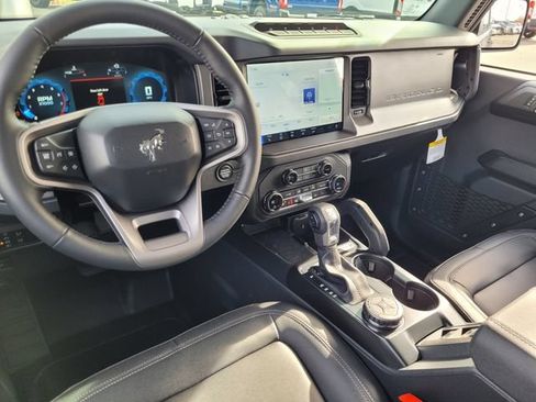 New 2025 Ford Bronco Badlands AWD/4WD image 33