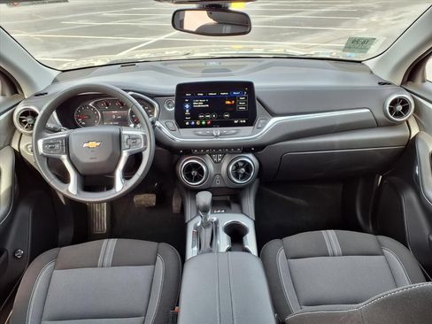 Used 2024 Chevrolet Blazer LT w/ Convenience Package FWD image 26