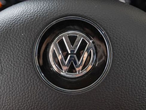 Used 2019 Volkswagen Tiguan SEL image 14