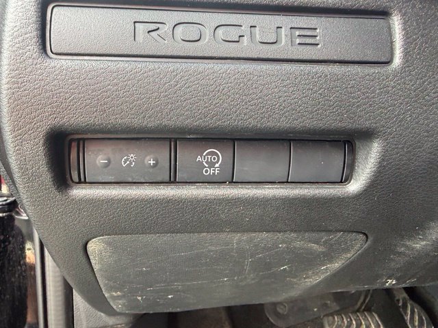 Used 2024 Nissan Rogue S FWD image 21