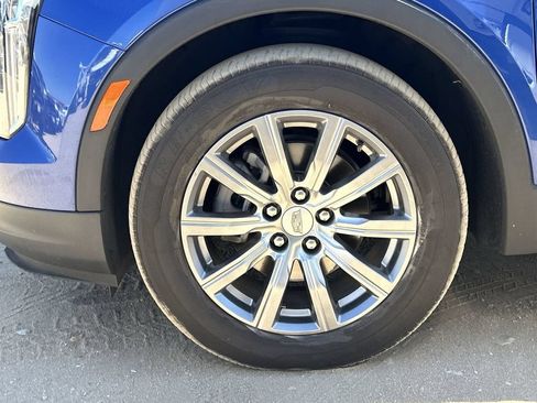 Certified 2023 Cadillac XT4 Premium Luxury AWD/4WD image 31