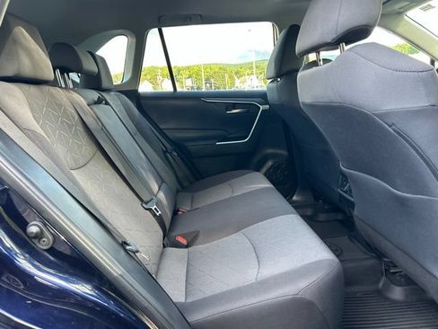 Used 2020 Toyota RAV4 XLE w/ Convenience Package AWD/4WD image 36