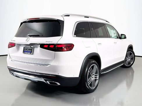New 2026 Mercedes-Benz GLS 450 4MATIC image 12