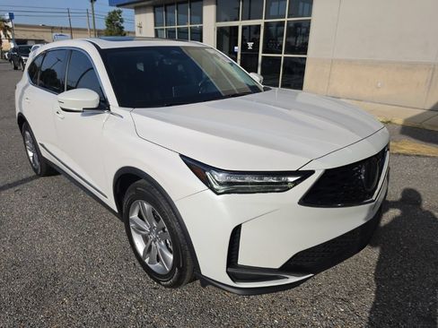 Used 2025 Acura MDX FWD image 3