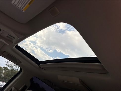 Used 2019 GMC Yukon Denali w/ Open Road Package image 32