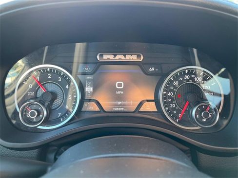 Used 2025 RAM 1500 Laramie image 37