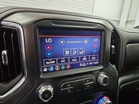 Used 2021 GMC Sierra 1500 AT4 w/ AT4 Premium Package AWD/4WD image 18