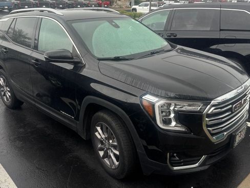 Used 2023 GMC Terrain SLT AWD/4WD image 1