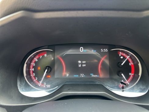 Used 2024 Toyota RAV4 LE image 19