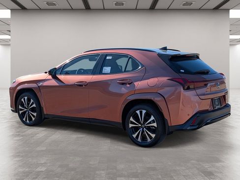 New 2026 Lexus UX 300h AWD image 4