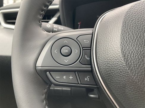 New 2026 Toyota Corolla SE image 32