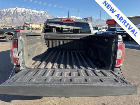 Used 2022 GMC Canyon Elevation w/ Elevation Premium Package image 13