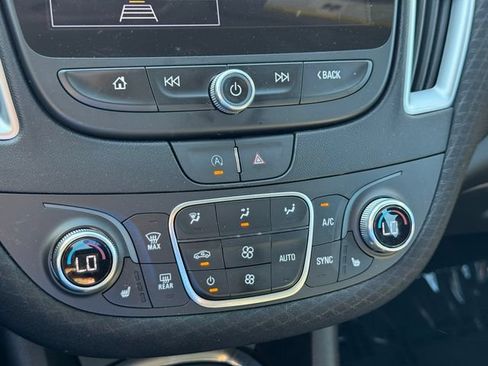 Certified 2024 Chevrolet Malibu LT FWD image 17