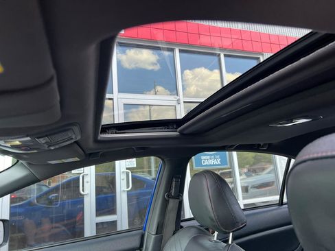 Used 2017 Subaru WRX Limited w/ Popular Package #1 AWD/4WD image 14