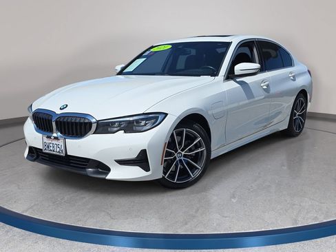 Used 2021 BMW 330e w/ Driving Assistance Package RWD image 1