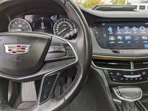 Used 2018 Cadillac CT6 Luxury image 19